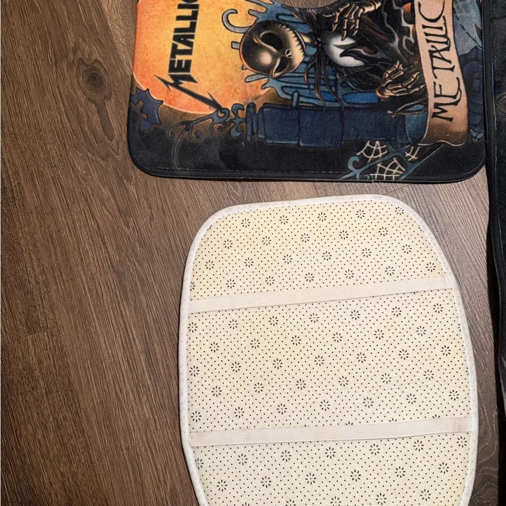 Metallica Themed Bath Mat Set - Black and Orange